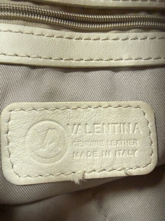 Valentina Italia Leather Convertible Backpack Sling Bag Purse Color: Ivory main image 7